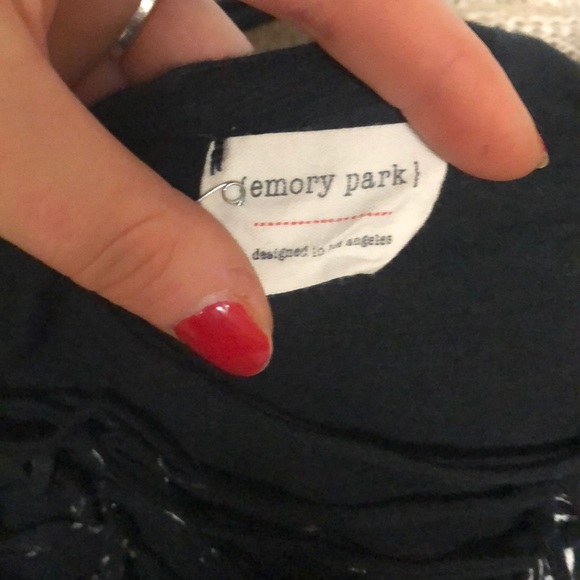 NWOT Black v cut guns and choppers shirt - Picture 7 of 8